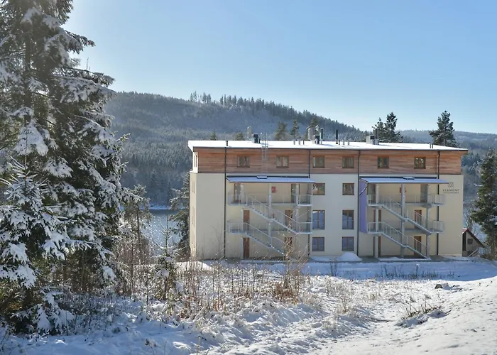 Element Lakeside Apartments