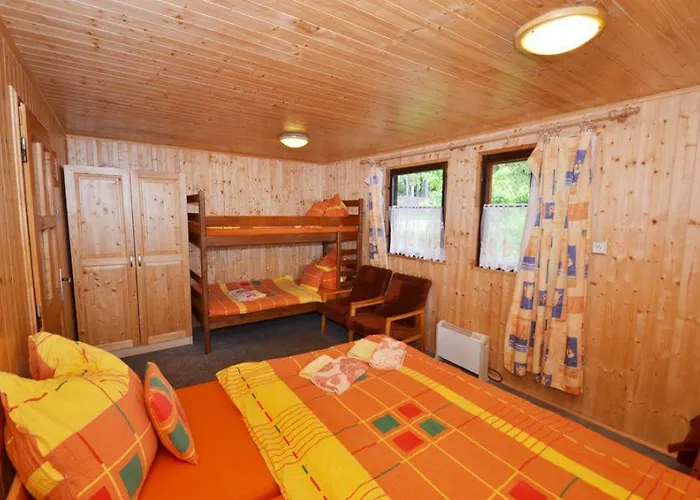 Lesni Pension